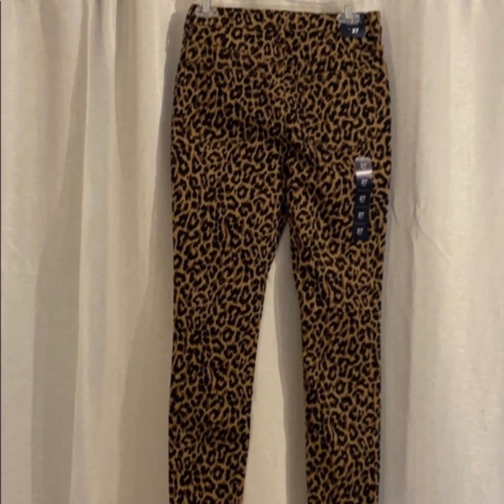 NWT J.Crew High Rise Jeans. - Picture 8 of 8
